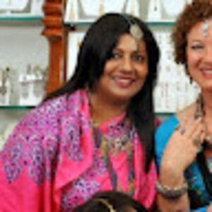 Meet your Posher, Shakera